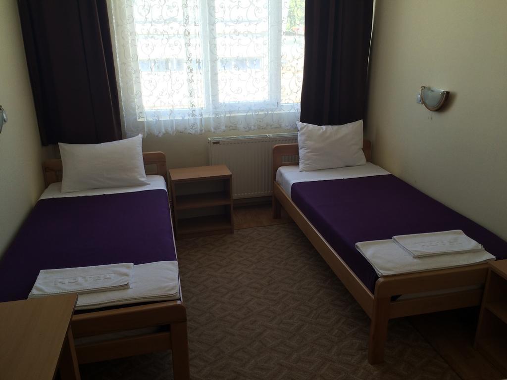 Garni Hotel Alma Pirot Chambre photo