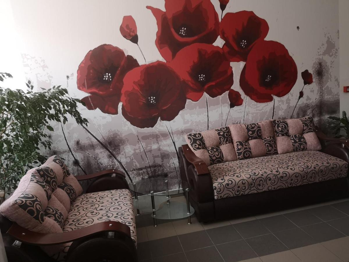 Garni Hotel Alma Pirot Extérieur photo
