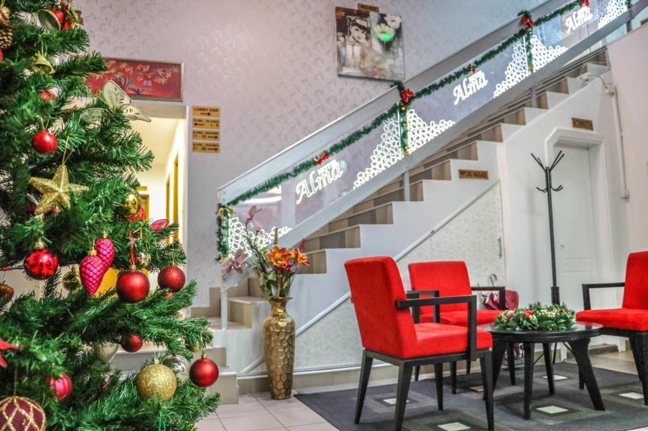 Garni Hotel Alma Pirot Extérieur photo